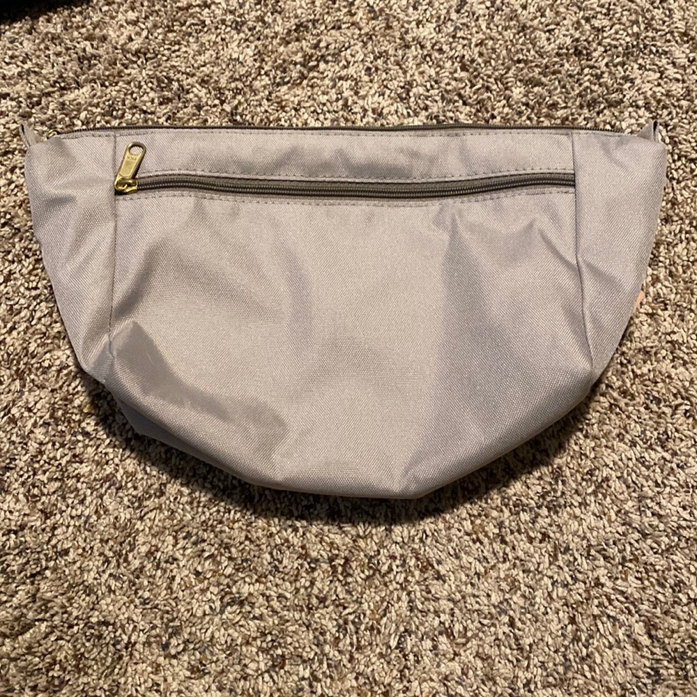 Toiletry bag Logan & Lenora